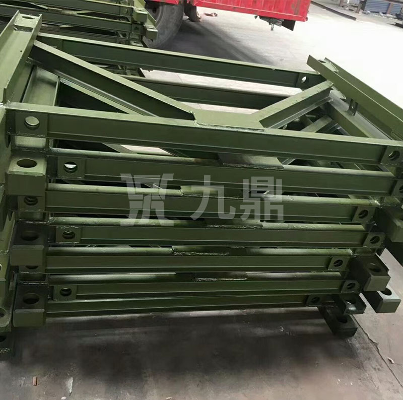 貝雷片搭建鋪設需加強安全監(jiān)控